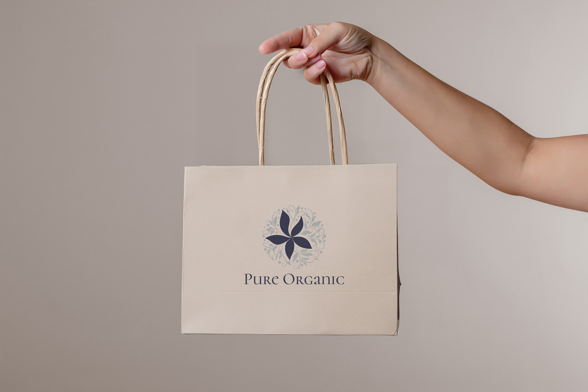 Bolsa de papel personalizada con asa trenzada